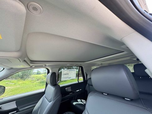 New 2026 Ford Expedition Max Active AWD/4WD image 14