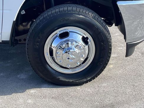 New 2026 RAM 3500 Tradesman w/ Chrome Appearance Group A image 9