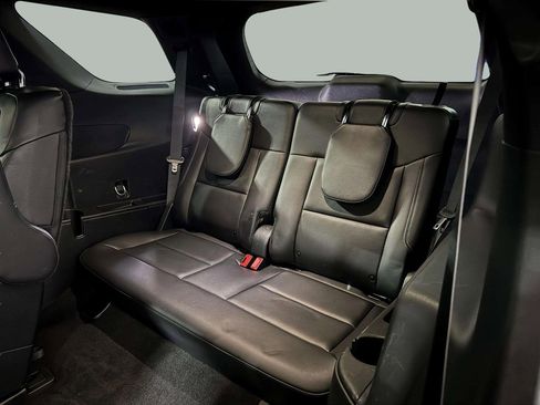 Used 2020 Ford Explorer ST image 25