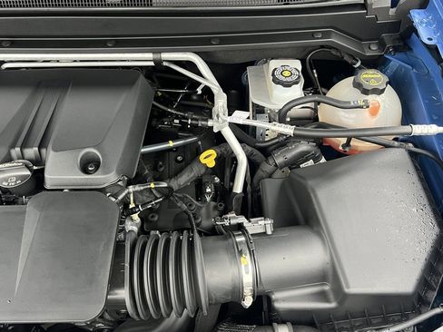 Used 2025 Chevrolet Colorado ZR2 w/ Technology Package image 39