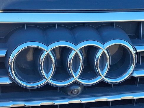 Used 2019 Audi Q7 3.0T Premium Plus w/ Premium Plus Package image 4