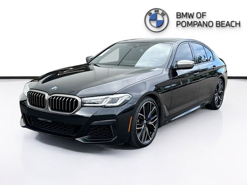 Used 2023 BMW M550i xDrive AWD/4WD image 3