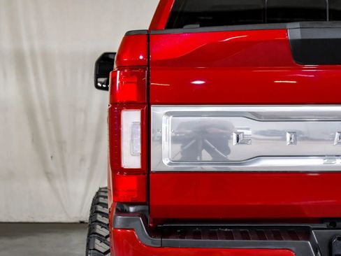 Used 2022 Ford F250 Limited image 42