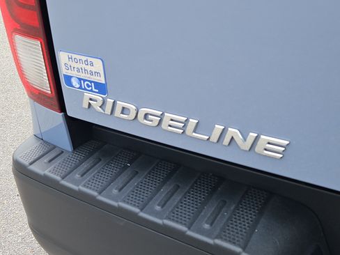 Certified 2023 Honda Ridgeline RTL image 5