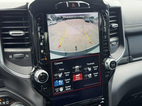 Used 2021 RAM 1500 Laramie RWD image 29