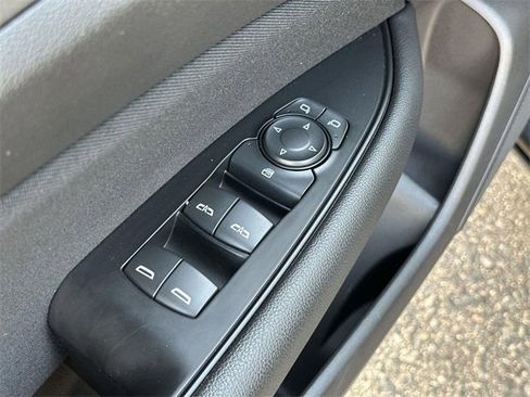 Used 2018 Buick Regal Preferred image 21