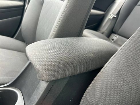 Used 2024 Toyota Corolla LE FWD image 35