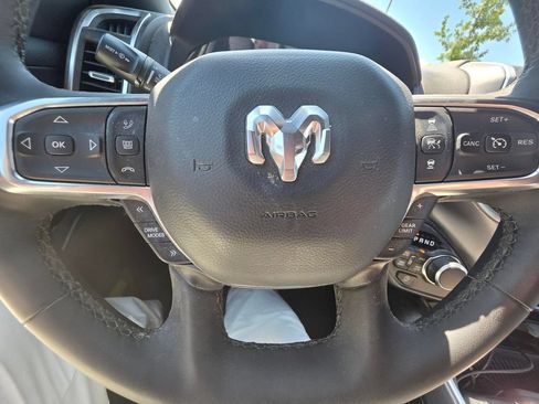 Used 2025 RAM 1500 Big Horn AWD/4WD image 14