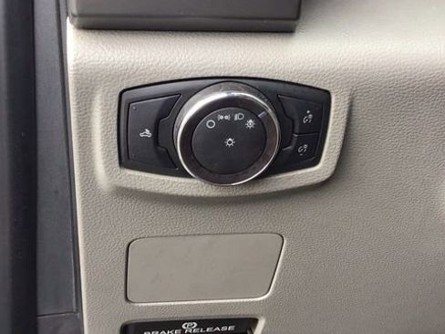 Used 2019 Ford F250 XLT image 19