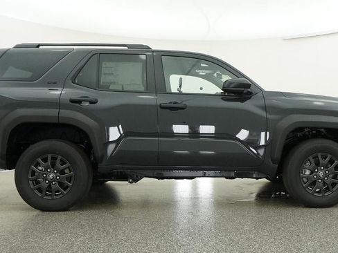 New 2026 Toyota 4Runner SR5 RWD image 27
