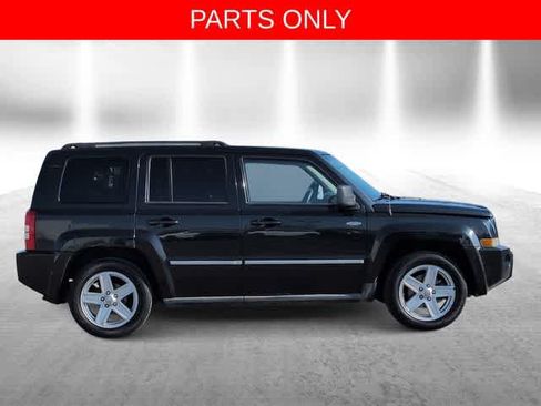 Used 2010 Jeep Patriot Sport AWD/4WD image 9