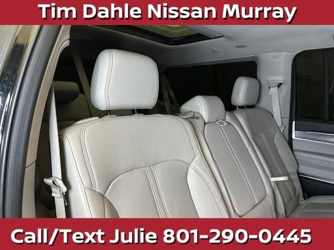 Used 2023 Jeep Grand Wagoneer L 4WD w/ Flexible Seating Group image 19