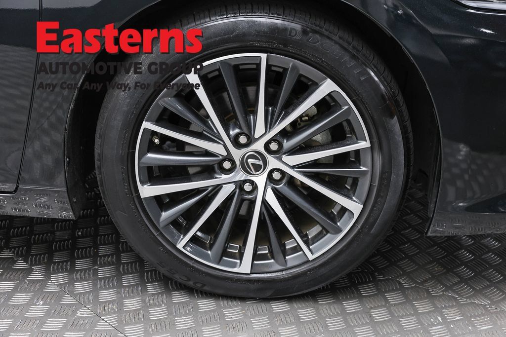 Used 2023 Lexus ES 350 w/ Premium Package FWD image 33