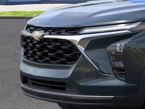 New 2026 Chevrolet Trax LT image 13