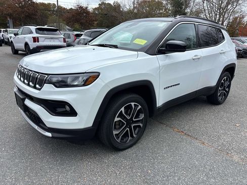 Used 2022 Jeep Compass Limited w/ Sun and Sound Group image 7