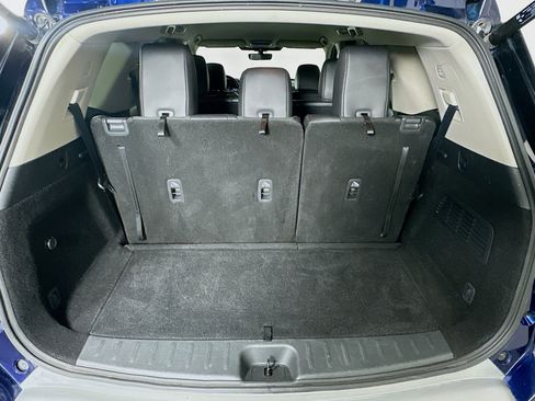 Used 2025 Nissan Pathfinder SL image 29