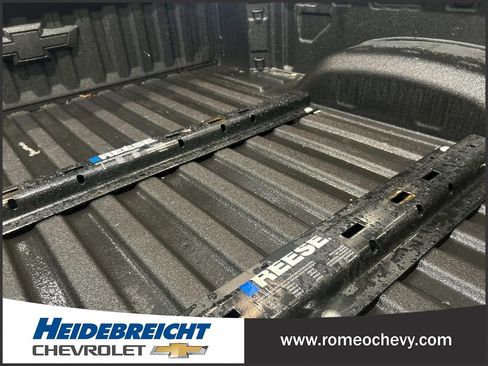 Used 2023 Chevrolet Silverado 2500 LTZ w/ LTZ Convenience Package AWD/4WD image 37