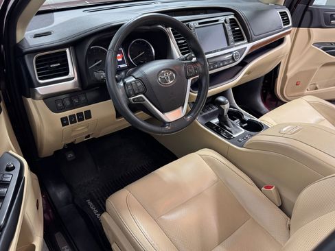 Used 2019 Toyota Highlander Limited Platinum image 20
