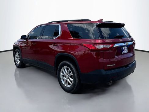 Used 2020 Chevrolet Traverse LT FWD image 5