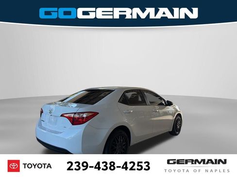 Used 2018 Toyota Corolla LE image 10