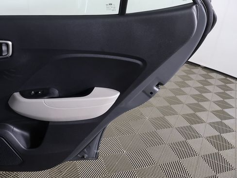Certified 2026 Hyundai Venue SEL FWD image 22