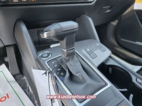 New 2026 Kia Sportage EX AWD/4WD image 12