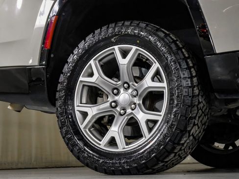 Used 2022 Jeep Wagoneer Series II image 51