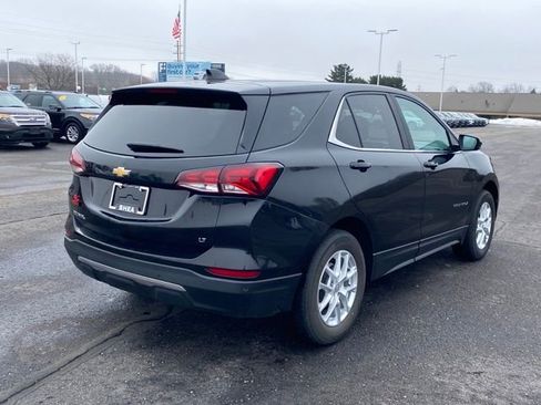 Used 2024 Chevrolet Equinox LT image 4