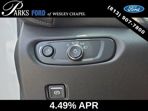 Used 2024 Chevrolet Blazer Premier w/ Enhanced Convenience Package FWD image 27