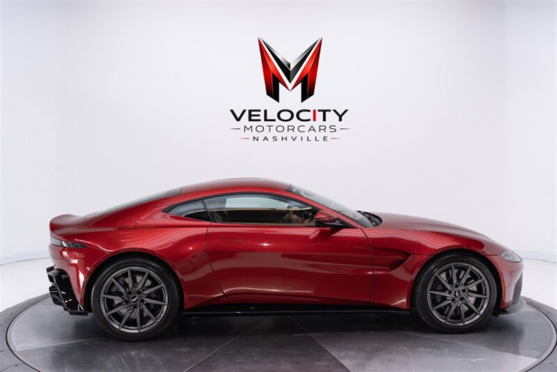 Used 2020 Aston Martin V8 Vantage Coupe RWD image 13