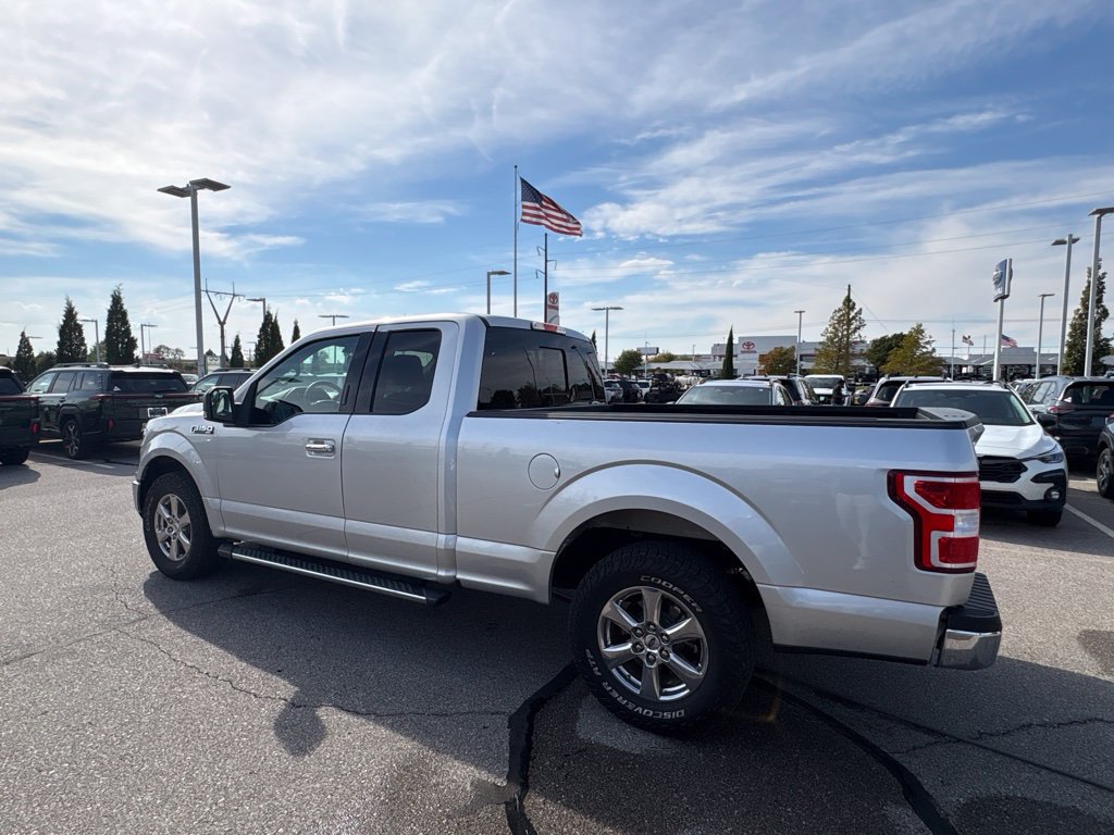 Used 2019 Ford F150 XLT w/ Equipment Group 302A Luxury RWD image 3