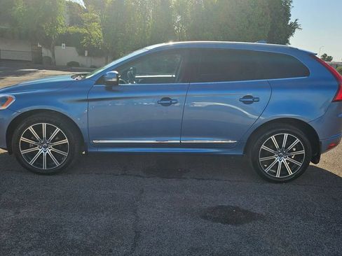 Used 2017 Volvo XC60 T6 Inscription w/ Climate Package AWD/4WD image 6