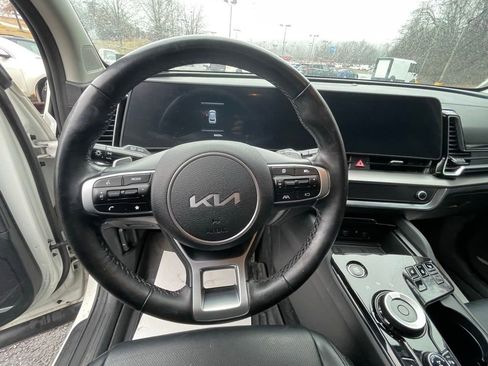 Used 2023 Kia Sportage EX image 30