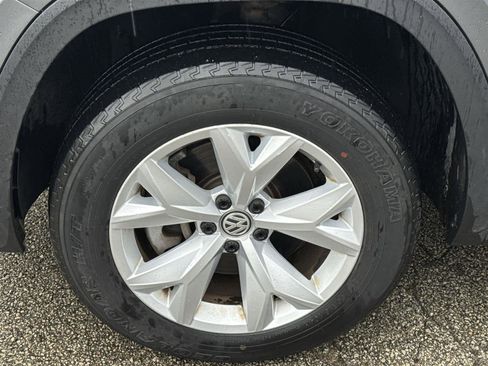 Used 2018 Volkswagen Atlas SE image 12