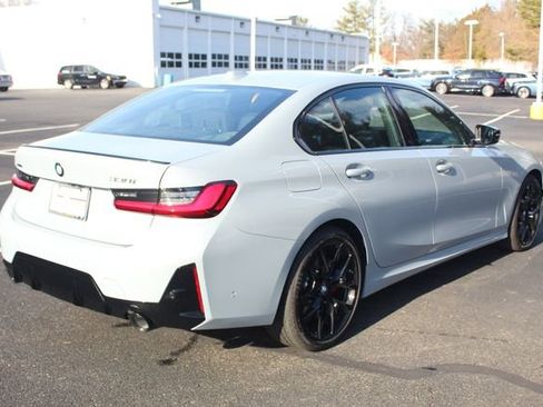 New 2026 BMW 330i xDrive Sedan w/ M Sport Package image 10