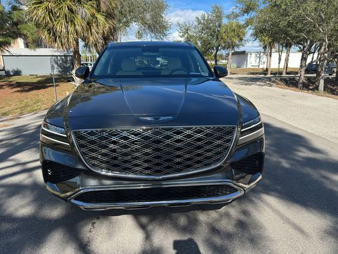 Used 2025 Genesis GV80 2.5T Select image 3