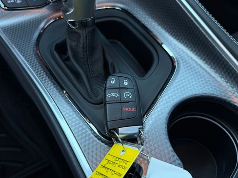 Used 2016 Dodge Challenger SRT Hellcat image 47