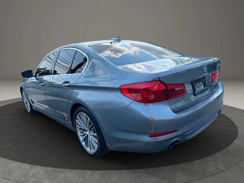 Used 2018 BMW 530e xDrive w/ Premium Package 2 AWD/4WD image 7