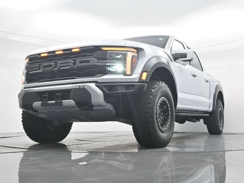 Used 2025 Ford F150 Raptor AWD/4WD image 27