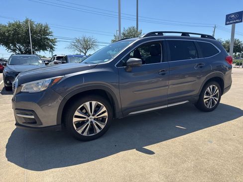 Used 2022 Subaru Ascent Limited w/ Technology Package AWD/4WD image 1