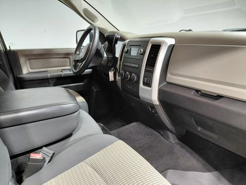 Used 2012 RAM 1500 Big Horn w/ Remote Start & Security Group image 27