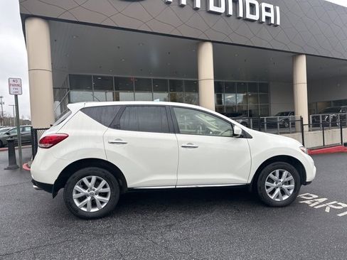 Used 2014 Nissan Murano S image 5