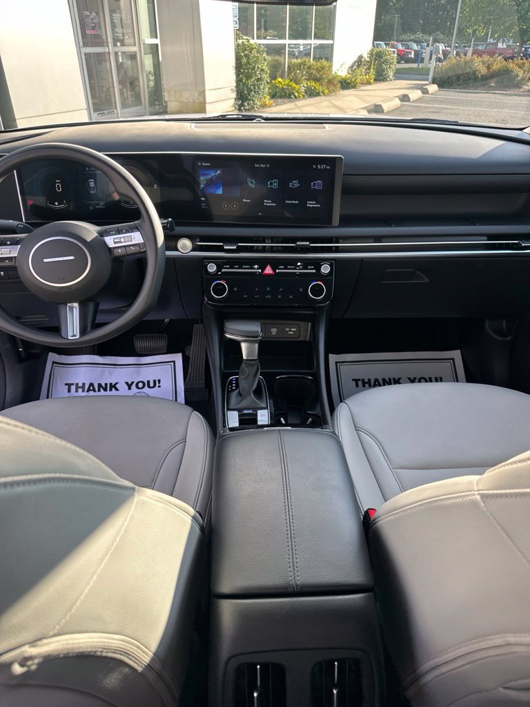 Used 2025 Hyundai Santa Cruz SEL FWD image 8