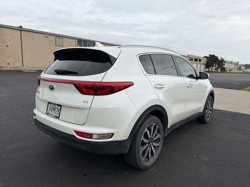 Used 2017 Kia Sportage EX image 5