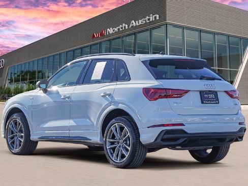 Certified 2025 Audi Q3 2.0T Premium w/ Convenience Package image 5