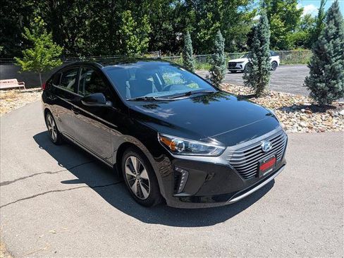 Used 2019 Hyundai Ioniq Plug-In Hybrid FWD image 7