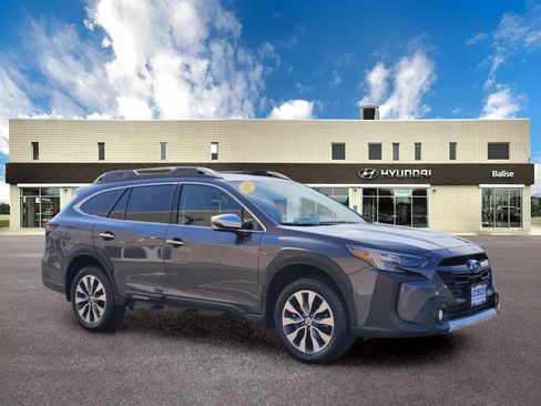 Used 2024 Subaru Outback Touring XT AWD/4WD image 1
