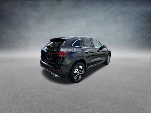 Used 2025 Mercedes-Benz GLA 250 4MATIC image 7