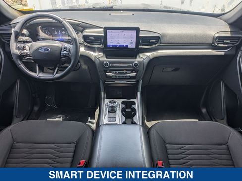 Used 2020 Ford Explorer XLT RWD image 18