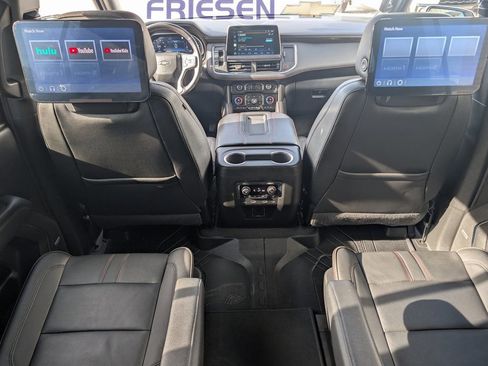 Used 2022 Chevrolet Suburban RST w/ Luxury Package image 14